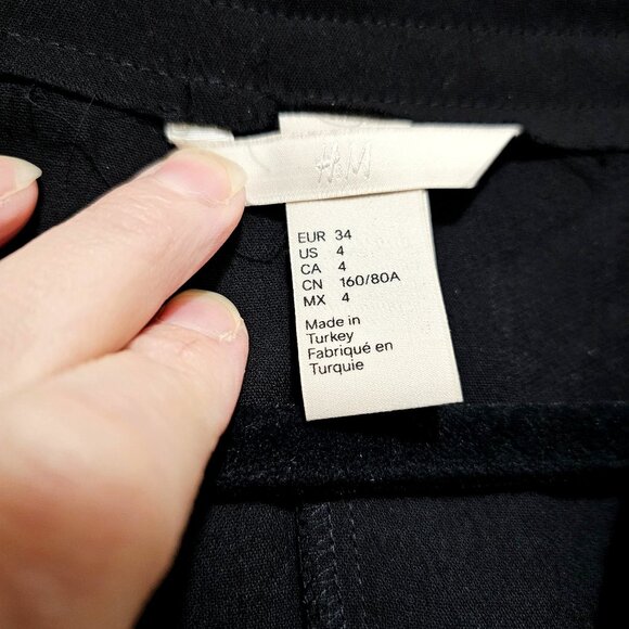 H & M Black Wrap Blouse Women's Size 4 V-Neck Long Sleeve - Picture 7 of 15